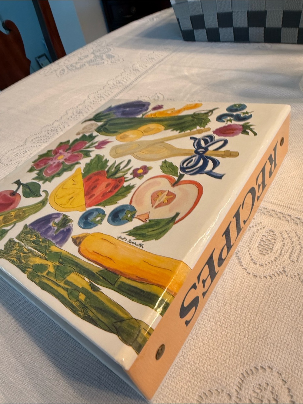 Vintage three ring recipe binder - Picture 10 of 12